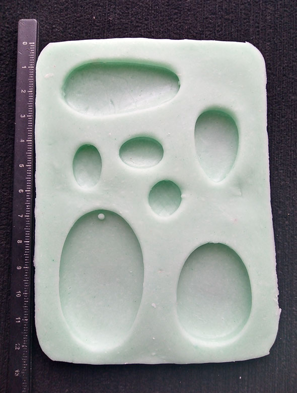 Molde silicona para resina epoxi, fabricación de dijes joyas col