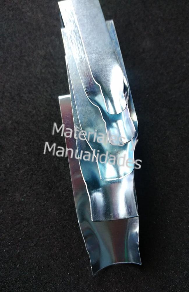 Cortador metalico de bocas para figuras en pasta flexible