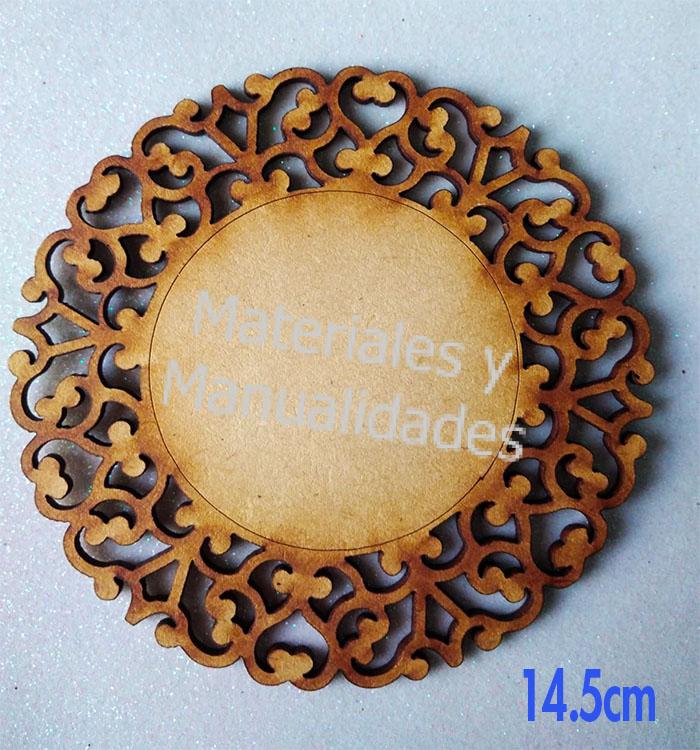 Tabla de madera Redondo con arabescos corte laser mdf 