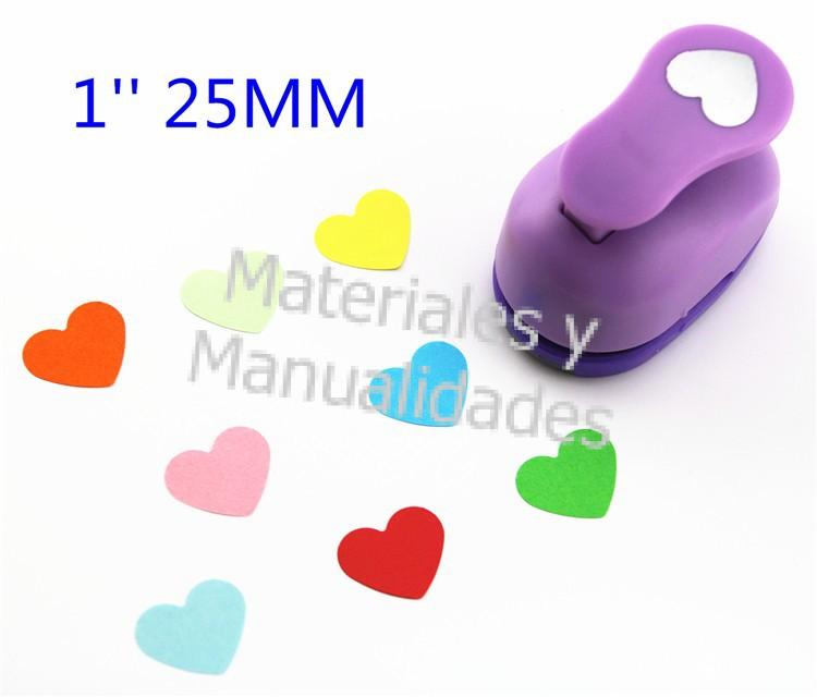 Perforadora Corazón de 2.5 cm Frizador o troquel o cutter pra goma eva o papel, decora todo tipo de manualidades 