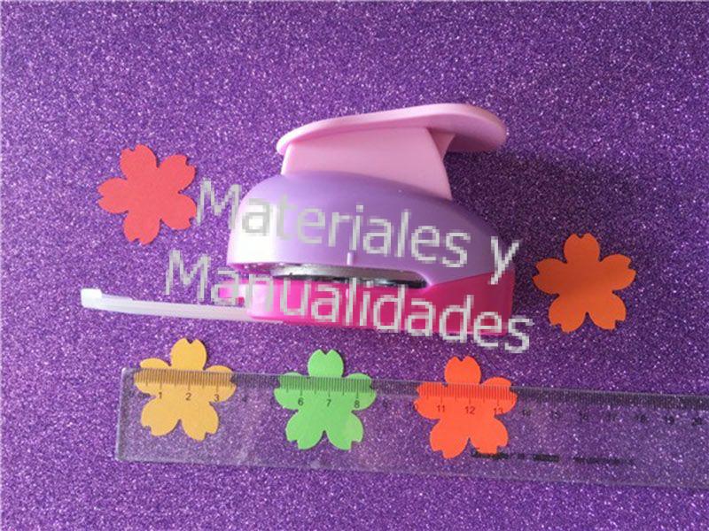 Perforadora Flor de Cerezo (sakura flor ciruela de 5 pétalos troquel