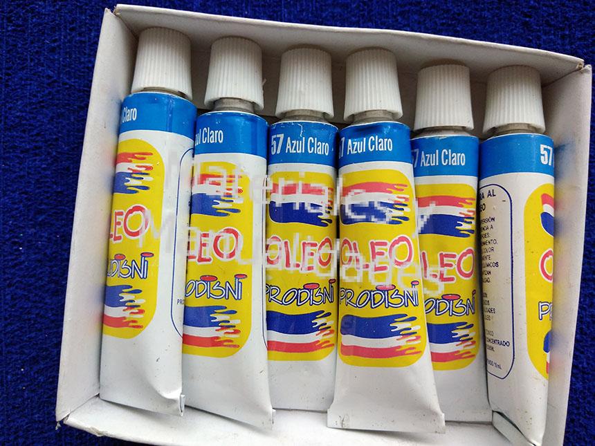 Pinturas al óleos color Azul Claro